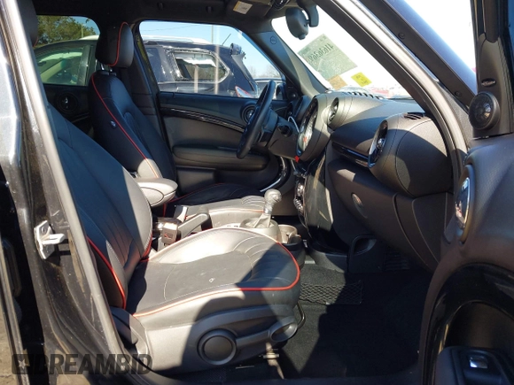 2015 MINI Countryman S with VIN WMWZC3C5XFWT04916, listed as a IAAI auction lot 41636369 with 101,448 mi miles and . Bid and sale history available at DreamBid. Image 5.