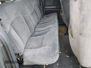 2001 Chevrolet Silverado 1500 LS with VIN 2GCEC19T511176550, listed as a IAAI auction lot 41672634 with 261,978 mi miles. Bid and sale history available at carsss.com. Image 8.