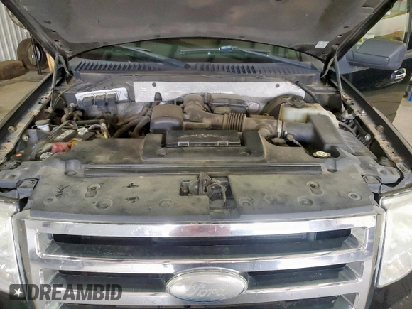 2009 Ford Expedition SSV с VIN 1FMFU15539EB27541, выставлен на аукционе Copart как лот 61599095 с пробегом 188 050 миль миль и Списание • Salvage title. История ставок и продаж доступна на DreamBid. Изображение 12.