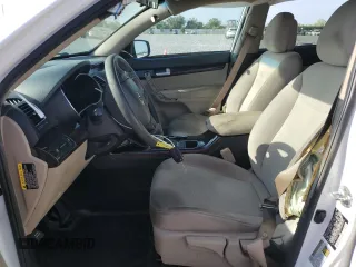 2015 Kia Sorento LX with VIN 5XYKT3A66FG659790, listed as a Copart auction lot 55306395 with 113,883 mi miles and Salvage Title. Bid and sale history available at DreamBid. Image 7.