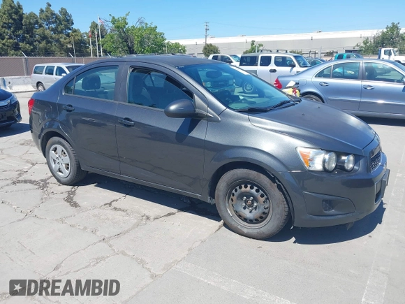 2016 Chevrolet Sonic LS с VIN 1G1JA5SG7G4183756, выставлен на аукционе IAAI как лот 42236517 с пробегом 121 479 миль миль и . История ставок и продаж доступна на DreamBid. Изображение 1.