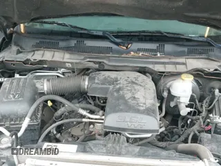 2020 Ram 1500 Tradesman z VIN 3C6RR7KG8LG132415, wystawiony jako IAAI lot #43114404 z przebiegiem 80 717 mil mil oraz . Historia ofert i sprzedaży dostępna na DreamBid. Obrazek 20.