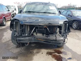 2008 GMC Yukon Denali with VIN 1GKFK63888J139246, listed as a IAAI auction lot 41649830 with 328,472 mi miles. Bid and sale history available at carsss.com. Image 6.