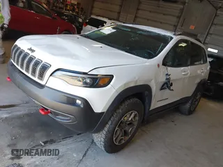 2020 Jeep Cherokee Trailhawk с VIN 1C4PJMBX5LD504439, выставлен на аукционе IAAI как лот 41867668 с пробегом 76 047 миль миль и . История ставок и продаж доступна на DreamBid. Изображение 17.