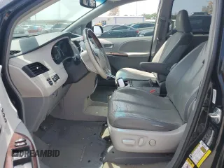 2012 Toyota Sienna XLE AAS с VIN 5TDYK3DC9CS242130, выставлен на аукционе Copart как лот 60423935 с пробегом 175 387 миль миль и Списание • Salvage title. История ставок и продаж доступна на DreamBid. Изображение 7.