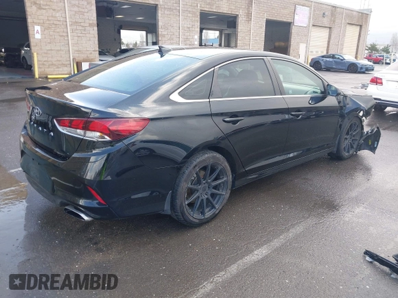 2019 Hyundai Sonata SE with VIN 5NPE24AF7KH783768, listed as a IAAI auction lot 41939133 with 113,105 mi miles and . Bid and sale history available at carsss.com. Image 4.