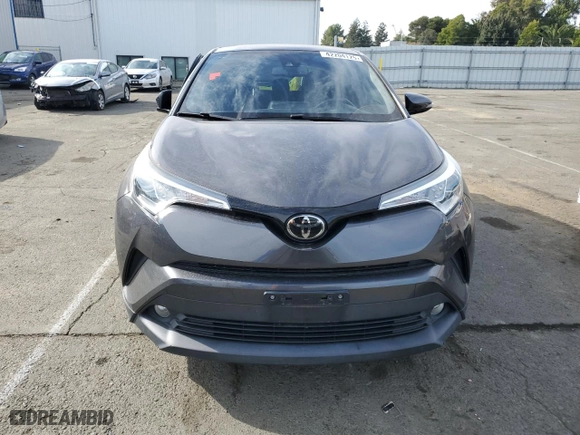 2018 Toyota C-HR XLE with VIN NMTKHMBX4JR028979, listed as a Copart auction lot 42204125 with 62,411 mi miles and Salvage Title. Bid and sale history available at carsss.com. Image 5.