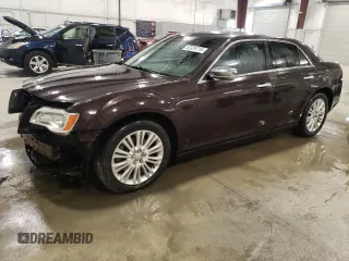 2012 Chrysler 300 Limited with VIN 2C3CCAHG8CH168078, listed as a Copart auction lot 52329715 with 170,428 mi miles and Salvage title. Bid and sale history available at DreamBid. Image 1.