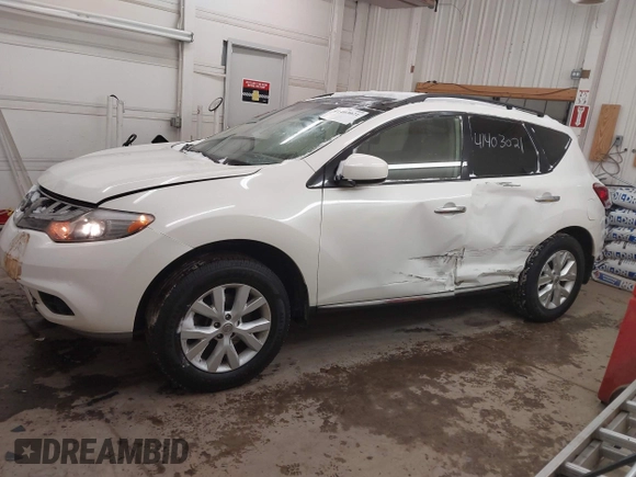 2014 Nissan Murano S with VIN JN8AZ1MW6EW526477, listed as a IAAI auction lot 41403021 with 111,869 mi miles and . Bid and sale history available at carsss.com. Image 14.