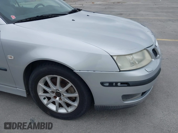 2004 Saab 9-3 Arc z VIN YS3FD79Y146010323, wystawiony jako IAAI lot #41482766 z przebiegiem 71 017 mil mil oraz . Historia ofert i sprzedaży dostępna na DreamBid. Obrazek 13.