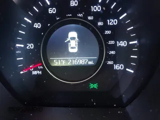 2014 Kia Optima EX z VIN 5XXGN4A78EG320367, wystawiony jako IAAI lot #41858824 z przebiegiem 216 987 mil mil oraz . Historia ofert i sprzedaży dostępna na DreamBid. Obrazek 15.