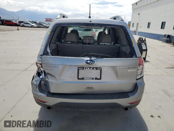 2010 Subaru Forester X Premium с VIN JF2SH6CC2AH761627, выставлен на аукционе Copart как лот 54552485 с пробегом 86 400 миль миль и Списание • Salvage title. История ставок и продаж доступна на DreamBid. Изображение 6.