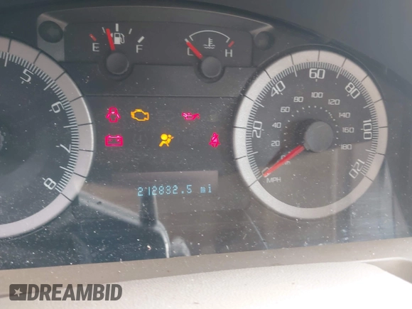 2008 Ford Escape Limited with VIN 1FMCU94138KA83444, listed as a IAAI auction lot 42615843 with 212,832 mi miles and . Bid and sale history available at DreamBid. Image 7.