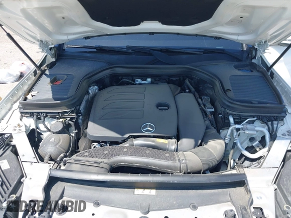 2022 Mercedes-Benz GLC with VIN W1N0G8DB3NV327355, listed as a IAAI auction lot 42008467 with 43,819 mi miles. Bid and sale history available at carsss.com. Image 10.