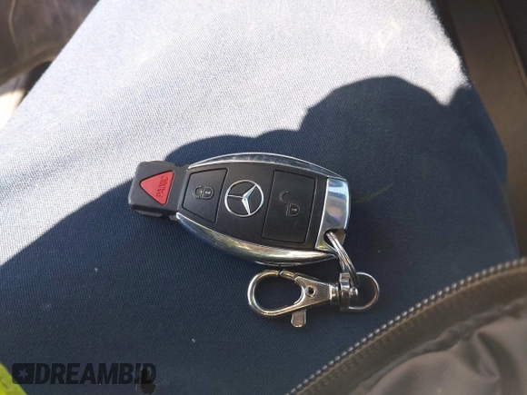 2014 Mercedes-Benz GLK 350 с VIN WDCGG8JB3EG285598, выставлен на аукционе IAAI как лот 41959810 с пробегом 155 967 миль миль и . История ставок и продаж доступна на DreamBid. Изображение 11.