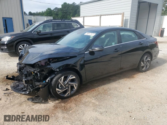 2025 Hyundai Elantra Limited z VIN KMHLN4DJ4SU126684, wystawiony jako Copart lot #57339255 z przebiegiem 3 558 mil mil oraz Szkoda całkowita • Salvage title. Historia ofert i sprzedaży dostępna na DreamBid. Obrazek 1.
