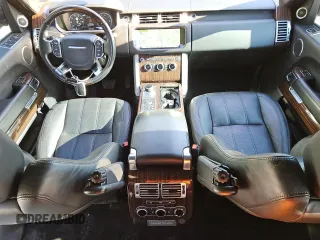 2017 Land Rover Range Rover HSE with VIN SALGS2FV4HA341200, listed as a Copart auction lot 52712095 with 117,824 mi miles and Clean title. Bid and sale history available at DreamBid. Image 8.