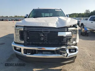 2018 Ford F-250 XL z VIN 1FT7W2BT9JEB21274, wystawiony jako Copart lot #52184465 z przebiegiem 205 296 mil mil oraz Szkoda całkowita • Salvage title. Historia ofert i sprzedaży dostępna na DreamBid. Obrazek 5.