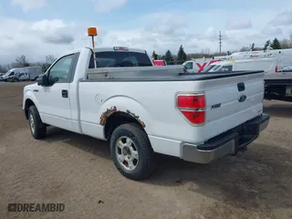 2014 Ford F-150 XL with VIN 1FTMF1CF9EKF40464, listed as a IAAI auction lot 41985678 with 194,224 mi miles. Bid and sale history available at carsss.com. Image 3.
