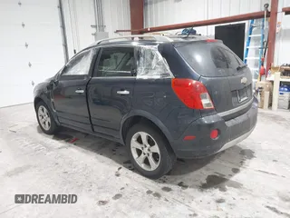2015 Chevrolet Captiva Sport LT with VIN 3GNAL3EKXFS506614, listed as a IAAI auction lot 41235001 with 131,933 mi miles and . Bid and sale history available at carsss.com. Image 3.