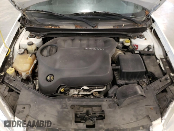 2013 Chrysler 200 Limited with VIN 1C3CCBCGXDN559321, listed as a Copart auction lot 56076125 with 193,861 mi miles and Clean Title. Bid and sale history available at DreamBid. Image 11.