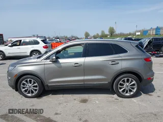 2017 Lincoln MKC Select with VIN 5LMCJ2C9XHUL36333, listed as a IAAI auction lot 41932497 with 111,065 mi miles and . Bid and sale history available at DreamBid. Image 14.