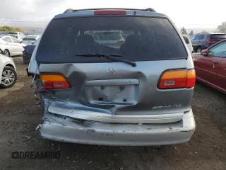2000 Toyota Sienna LE with VIN 4T3ZF13C4YU209928, listed as a Copart auction lot 78900624 with 191,979 mi miles and Salvage Title. Bid and sale history available at carsss.com. Image 6.