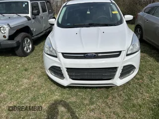 2016 Ford Escape SE with VIN 1FMCU0GX8GUA72471, listed as a IAAI auction lot 41737000 with 106,820 mi miles. Bid and sale history available at carsss.com. Image 6.
