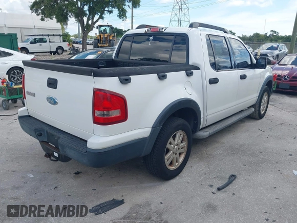 2007 Ford Explorer Sport Trac XLT with VIN 1FMEU31K37UB15251, listed as a IAAI auction lot 42621973 with 177,720 mi miles and . Bid and sale history available at DreamBid. Image 4.