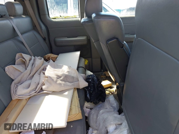 2006 Ford F-150 STX with VIN 1FTRX12WX6FB17939, listed as a IAAI auction lot 42381137 with 175,566 mi miles and . Bid and sale history available at DreamBid. Image 8.