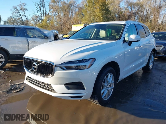 2019 Volvo XC60 Momentum with VIN LYV102RK8KB381803, listed as a IAAI auction lot 40925515 with 99,530 mi miles and . Bid and sale history available at DreamBid. Image 17.