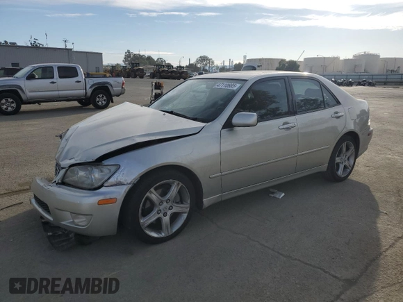 2001 Lexus IS 300/350 with VIN JTHBD182X10021835, listed as a Copart auction lot 47110685 with 236,013 mi miles and Salvage Title. Bid and sale history available at DreamBid. Image 1.