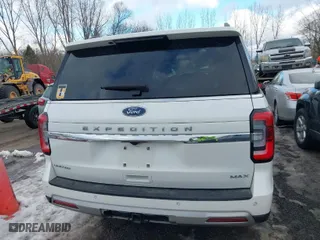 2023 Ford Expedition Max Limited with VIN 1FMJK2A82PEA25893, listed as a IAAI auction lot 41440143 with 39,665 mi miles. Bid and sale history available at carsss.com. Image 16.