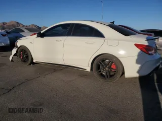2014 Mercedes-Benz CLA 45 AMG z VIN WDDSJ5CB9EN142167, wystawiony jako Copart lot #43187375 z przebiegiem 113 105 mil mil oraz Szkoda całkowita • Salvage title. Historia ofert i sprzedaży dostępna na DreamBid. Obrazek 2.