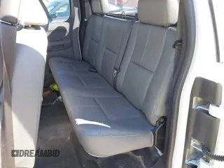 2007 Chevrolet Silverado 1500 LT w/1LT with VIN 1GCEC190X7Z542136, listed as a IAAI auction lot 41630099 with 143,230 mi miles. Bid and sale history available at carsss.com. Image 8.