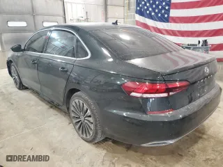 2022 Volkswagen Passat 2.0T Limited Edition with VIN 1VWBA7A30NC004575, listed as a Copart auction lot 68739082 with 19,049 mi miles. Bid and sale history available at carsss.com. Image 2.