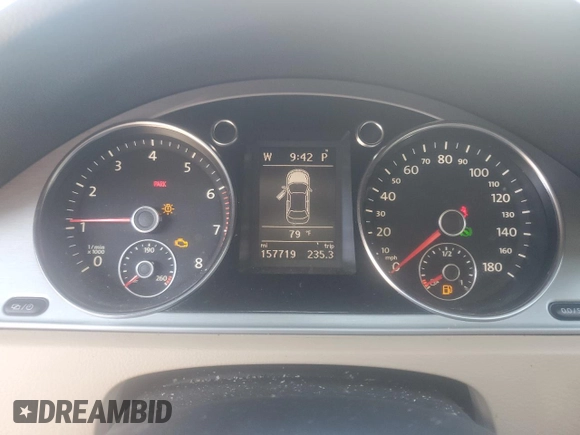 2013 Volkswagen CC Lux with VIN WVWRN7AN6DE568287, listed as a Copart auction lot 59983285 with 157,719 mi miles and Clean title. Bid and sale history available at DreamBid. Image 9.