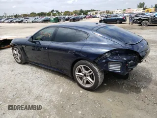 2016 Porsche Panamera 4 z VIN WP0AA2A78GL003052, wystawiony jako Copart lot #46815913 z przebiegiem 55 454 mil mil oraz . Historia ofert i sprzedaży dostępna na DreamBid. Obrazek 2.
