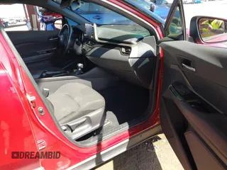 2019 Toyota C-HR XLE with VIN JTNKHMBX8K1032206, listed as a IAAI auction lot 41852134 with 136,107 mi miles. Bid and sale history available at carsss.com. Image 5.
