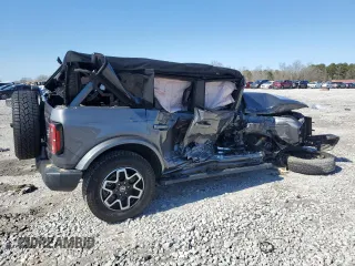 2022 Ford Bronco with VIN 1FMDE5BH7NLA74438, listed as a Copart auction lot 42649185 with Not provided miles and Salvage title. Bid and sale history available at DreamBid. Image 3.