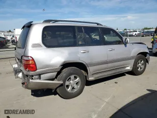 2002 Toyota Land Cruiser with VIN JTEHT05J922020391, listed as a Copart auction lot 52810615 with 309,358 mi miles and Salvage Title. Bid and sale history available at carsss.com. Image 3.