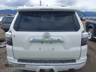 2016 Toyota 4Runner Limited with VIN JTEBU5JR1G5284223, listed as a IAAI auction lot 41904840 with 208,600 mi miles and . Bid and sale history available at DreamBid. Image 17.