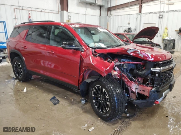 2024 Chevrolet Traverse AWD Z71 with VIN 1GNEVJKS6RJ170762, listed as a Copart auction lot 41400015 with 7,746 mi miles and Salvage Title. Bid and sale history available at carsss.com. Image 4.