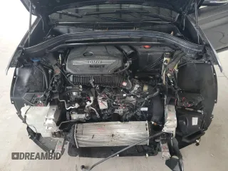 2022 BMW X1 xDrive28i z VIN WBXJG9C05N5U77973, wystawiony jako Copart lot #56828995 z przebiegiem 14 448 mil mil oraz Szkoda całkowita • Salvage title. Historia ofert i sprzedaży dostępna na DreamBid. Obrazek 12.