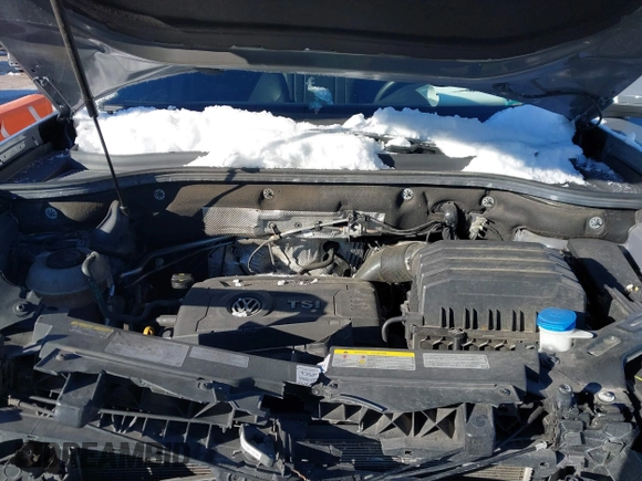 2021 Volkswagen Atlas SE with VIN 1V2KC2CA3MC223779, listed as a IAAI auction lot 41359090 with 45,426 mi miles and . Bid and sale history available at DreamBid. Image 10.