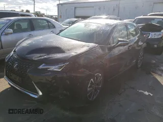2019 Lexus UX with VIN JTHU9JBH3K2014710, listed as a Copart auction lot 60191962 with 15,230 mi miles. Bid and sale history available at carsss.com. Image 2.
