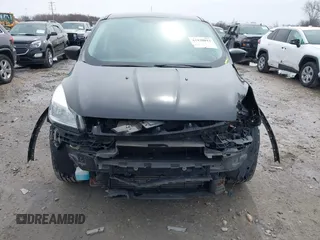 2013 Ford Escape SE with VIN 1FMCU9G99DUA42087, listed as a IAAI auction lot 41930813 with 161,366 mi miles. Bid and sale history available at carsss.com. Image 6.