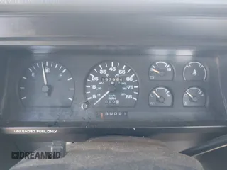 1991 Dodge Dakota S z VIN 1B7GL26XXMS302752, wystawiony jako IAAI lot #42060308 z przebiegiem 158 000 mil mil oraz . Historia ofert i sprzedaży dostępna na DreamBid. Obrazek 7.