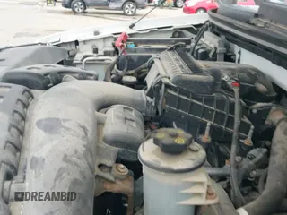 2005 Ford F-150 XL с VIN 1FTPF12555NA87075, выставлен на аукционе IAAI как лот 42313220 с пробегом 164 769 миль миль и . История ставок и продаж доступна на DreamBid. Изображение 20.