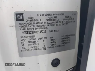 2007 GMC Acadia SLT with VIN 1GKEV23707J143230, listed as a IAAI auction lot 41582476 with 1 mi miles. Bid and sale history available at carsss.com. Image 9.